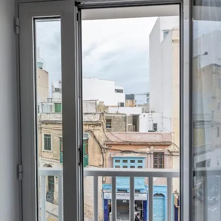 7-hosted By Sweetstay Gzira