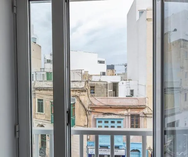 7-hosted By Sweetstay Gzira