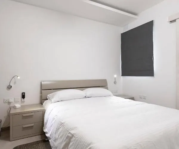 Apartment 7-hosted By Sweetstay Gzira